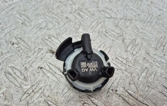 Skoda Octavia Mk3 (5E) Airbag deployment crash/impact sensor 3Q0959354A