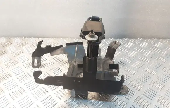 Mercedes-Benz E W211 Battery tray 2115454440