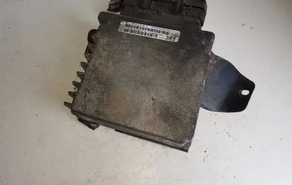 Chrysler Neon I Engine control unit/module P05293383 05293383 5293383