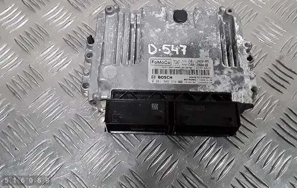 Ford Focus Engine control unit/module cv6112a650amf 0261s09376 cv6a12b684bb
