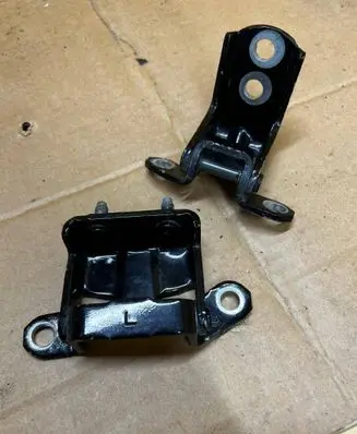Renault Koleos II Rear door hinge set 