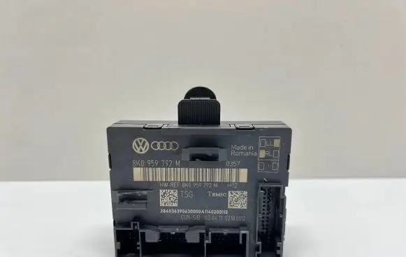 Audi Q5 SQ5 Door control unit/module 8K0959793M