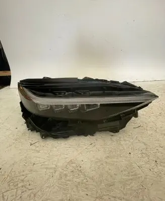 Toyota bZ4X Headlight/headlamp