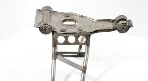 Porsche 911 996 Muffler mount bracket/holder 996111128