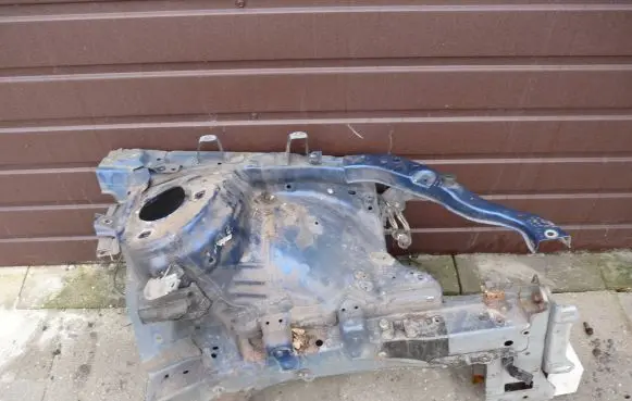 Toyota Avensis T270 Front side member 