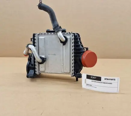 Mercedes-Benz E W213 Intercooler radiator OM654