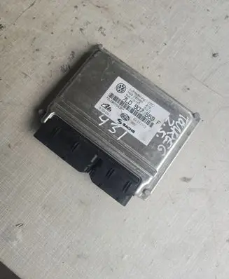 Volkswagen Touareg I Suspension control unit/module 7L0907553F 5SG00907303