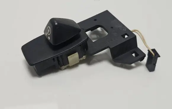 BMW 5 E60 E61 Steering wheel adjustment switch 6947786