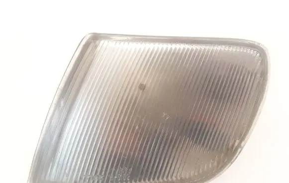 Volkswagen PASSAT B4 Front reflector 3A0941067 185102B