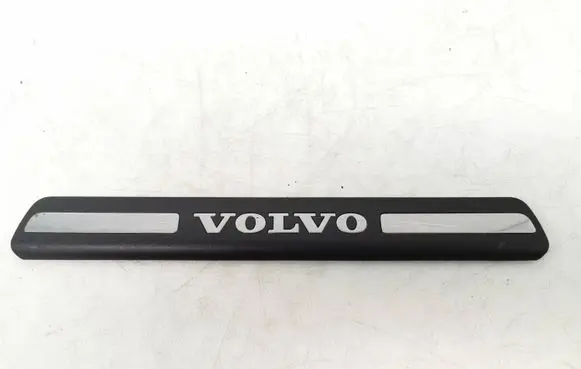 Volvo S80 Rear sill trim cover 8659961