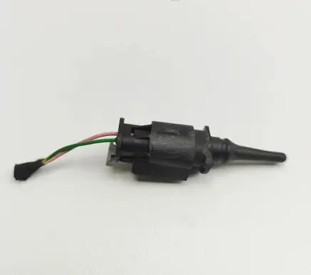 Mercedes-Benz EQA Outside/external air temperature sensor A0009052912