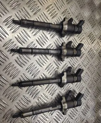 Mazda 3 I Fuel injectors set 0445110188