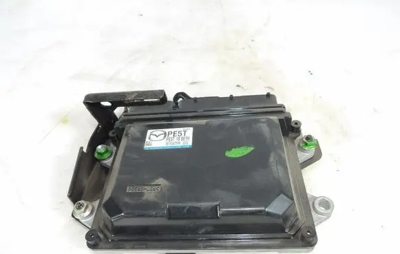 Mazda 6 Engine control unit/module ECU PE5T18881H