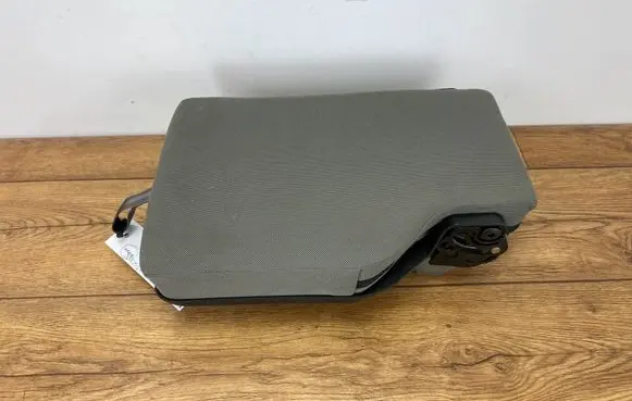 Ford Escape IV Rear seat armrest PODLKIETNIKTYLEES