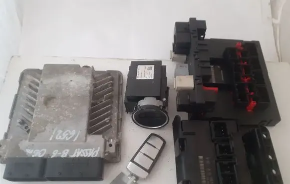 Engine ECU kit and lock set