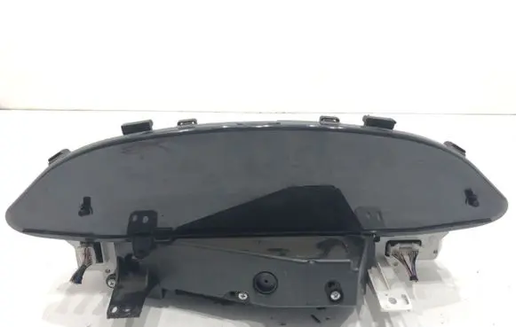 Speedometer (instrument cluster)