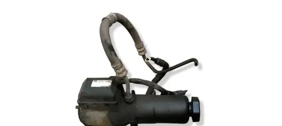 Mercedes-Benz A W168 Power steering pump A1684660401 210823C