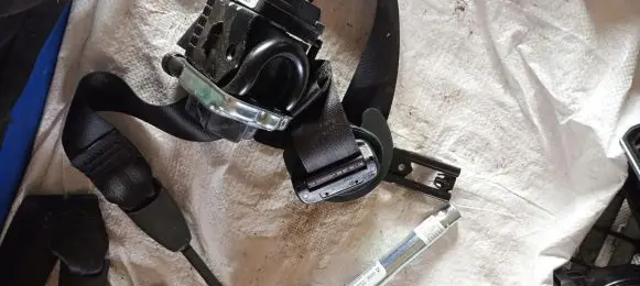 Volkswagen Atlas Front seatbelt