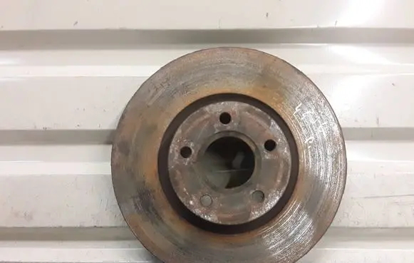 Ford Mondeo MK IV Front brake disc