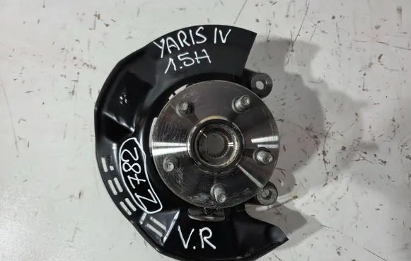 Toyota Yaris XP210 Front wheel hub spindle knuckle FS58R