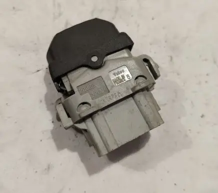 Renault Megane II Electric window control switch 167232A