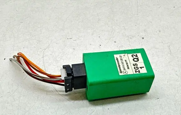 Mercedes-Benz Vaneo W414 Voltage converter inverter A4145410058