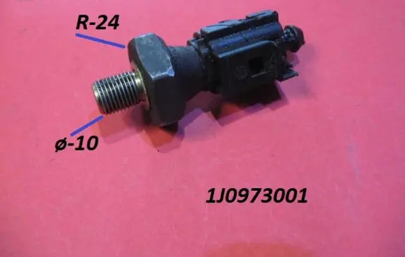 Audi A3 S3 8L Coolant level sensor 1J0973001