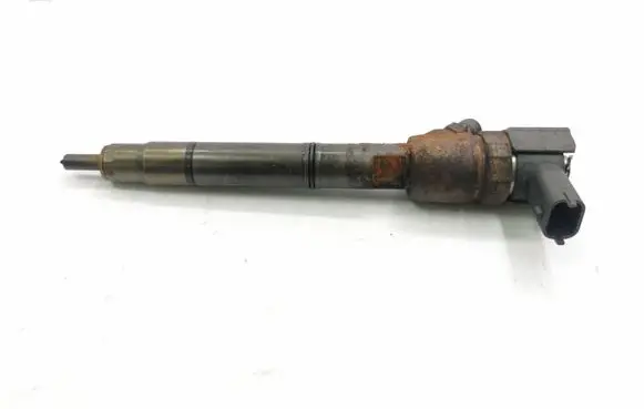 KIA Sportage Fuel injector 338002A800 0445110411