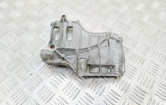 BMW 7 F01 F02 F03 F04 A/C compressor mount bracket 7585167 68572910