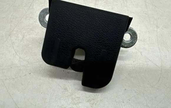 Volkswagen PASSAT B7 Tailgate/trunk/boot lock/catch/latch 5K0827505A