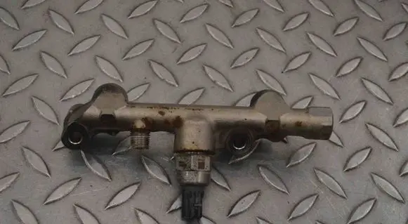Nissan Qashqai Fuel main line pipe 088527620 8990800