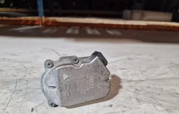 Audi A6 S6 C6 4F Throttle valve 059129086