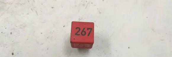 Audi A4 S4 B5 8D Other relay 899519000