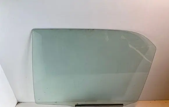 Toyota Corolla E110 Rear door window glass