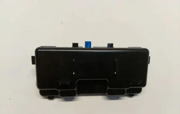 KIA Sorento IV Antenna control unit 96240-p2450