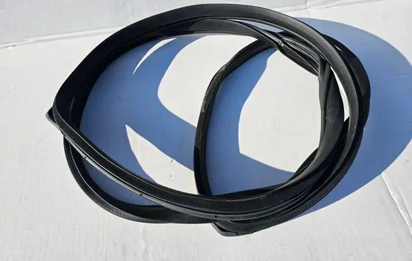 KIA Sportage Rear door rubber seal (on body) QLEBRB1