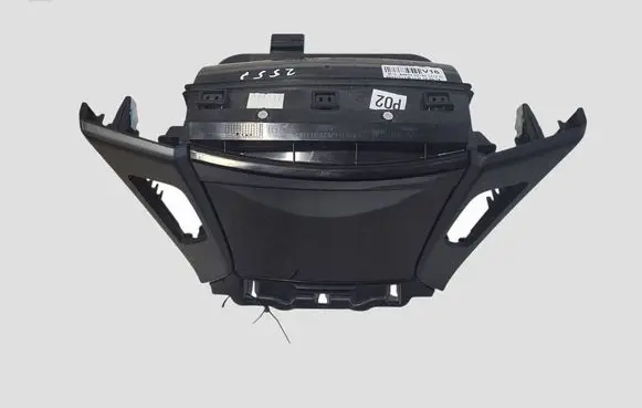 Hyundai i40 Ashtray (front) 846353Z100