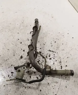 Nissan Pathfinder R51 Engine coolant pipe/hose