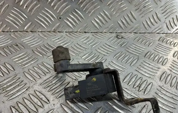 Jaguar XE Headlight/headlamp level sensor GX733C280CA