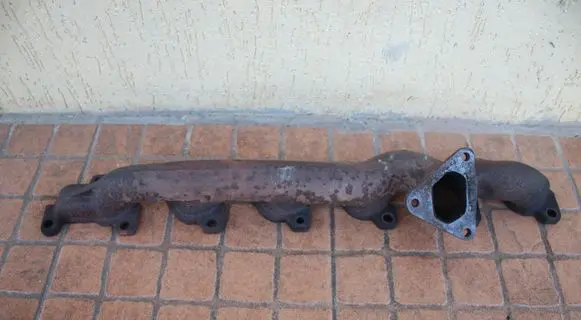 Mercedes-Benz E W210 Exhaust manifold A6131420101