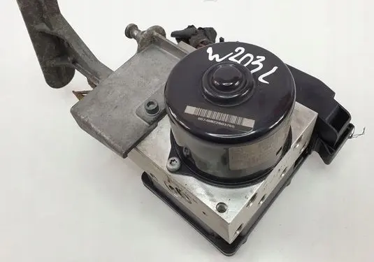 Mercedes-Benz C W203 ABS Pump A0064310312