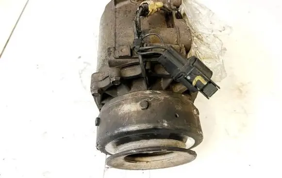 Mitsubishi Montero Air conditioning (A/C) compressor (pump) MR360532 MSC105C