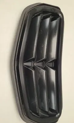 Chevrolet Camaro Engine hood trim 84763126 84338460