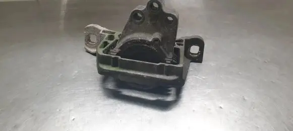 Ford Focus Engine mount bracket CV616F012EB