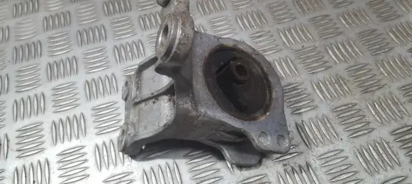 Mitsubishi Space Wagon Engine mount bracket M224 RM-0471