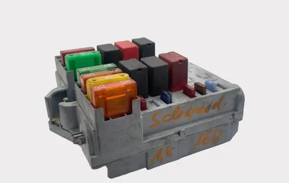 Fiat Idea Fuse module 51799615 51799611