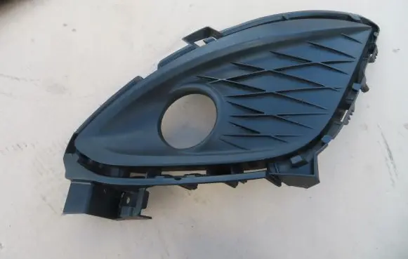 Mazda 5 Front fog light trim/grill C513-50C21