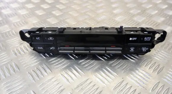 Toyota Prius (XW50) Climate control unit 5590047231