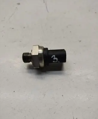 Mercedes-Benz ML W164 Exhaust gas pressure sensor A0061536028