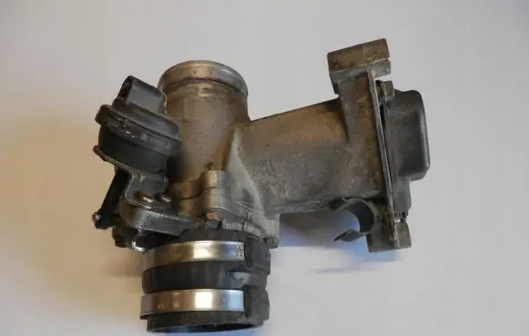 Renault Laguna II Throttle valve 77665544